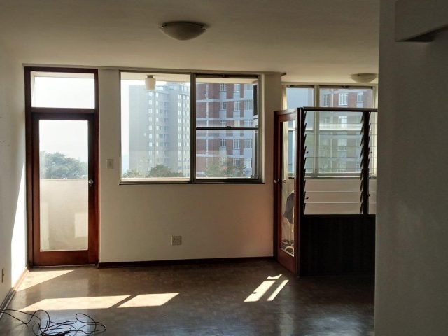 Spacious Bachelor Apartment To Let in Morningside