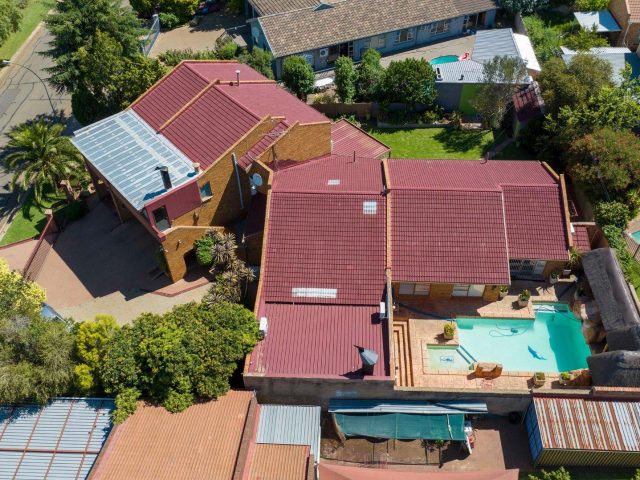 6 Bedroom House for Sale in Universitas Ridge