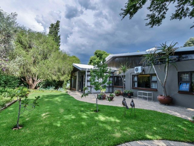4 Bedroom House for Sale in Universitas