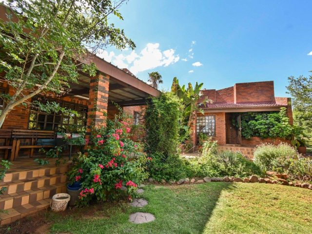 4 Bedroom House for Sale in Universitas