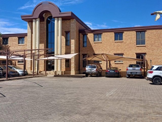 Commercial Property for Sale in Langenhovenpark