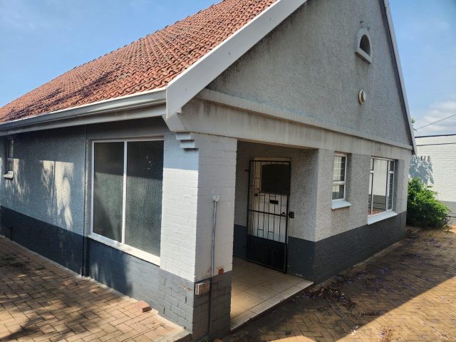 3.5 Bedroom House to Rent in Glenwood