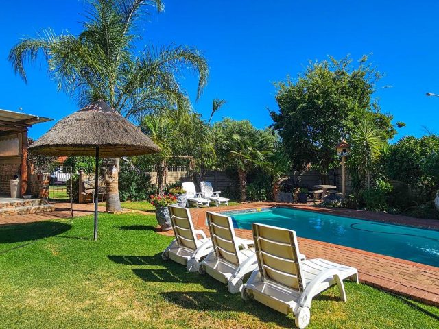 5 Bedroom House for Sale in Universitas Ridge, Bloemfontein