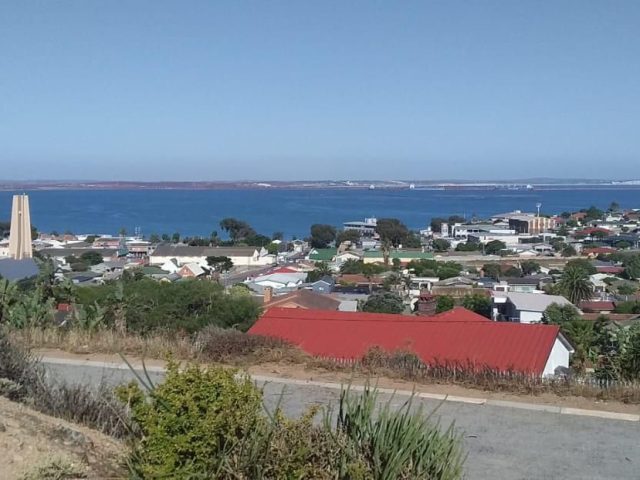 Lovely Vacant Stand for Sale in Saldanha