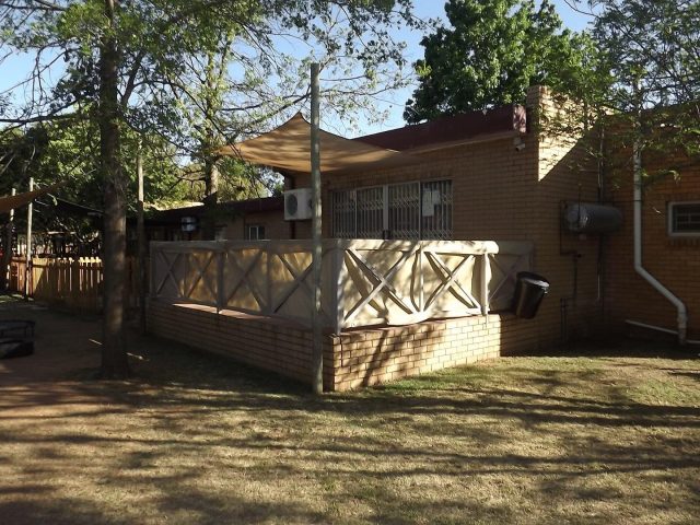 5 Bedroom House for Sale in Vredenhof Small Holdings