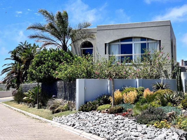 2 Bedroom House For Sale in Myburgh Park