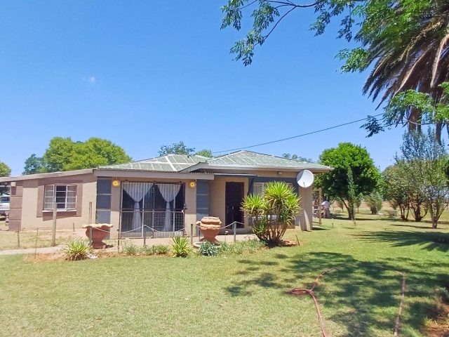 Farm for Sale in Arcadia Small Holding