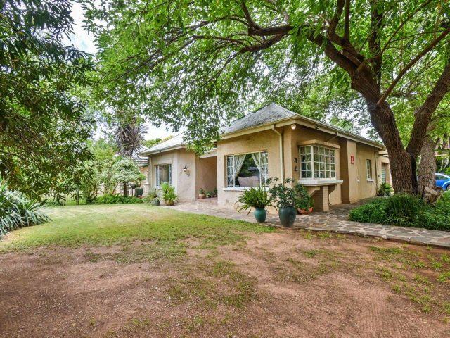 4 Bedroom House for Sale in Park West