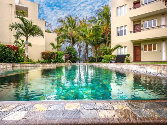 Rare Find in the North - Ocean Views and Beach Access