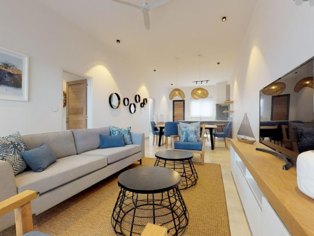 Coastal Elegance: Luxurious 3-Bedroom Hideaway in Péreybère