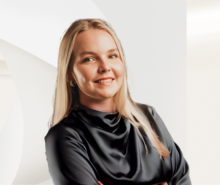 Profile photo of agent Nikita Yeadon