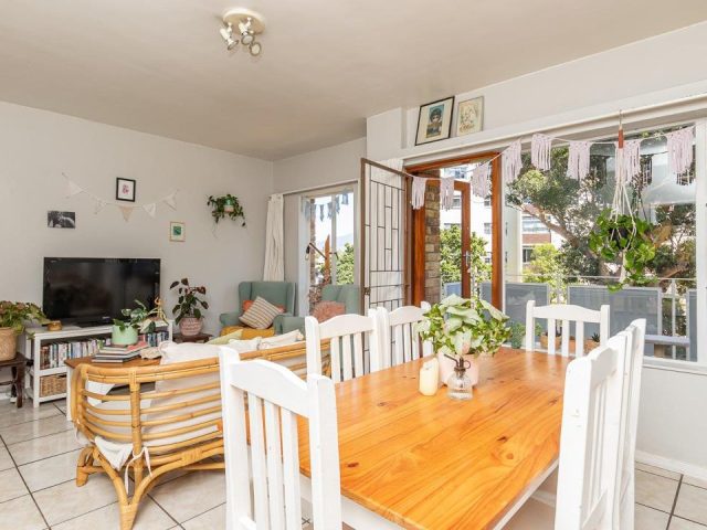 2 Bedroom Apartment / Flat for Sale in Claremont