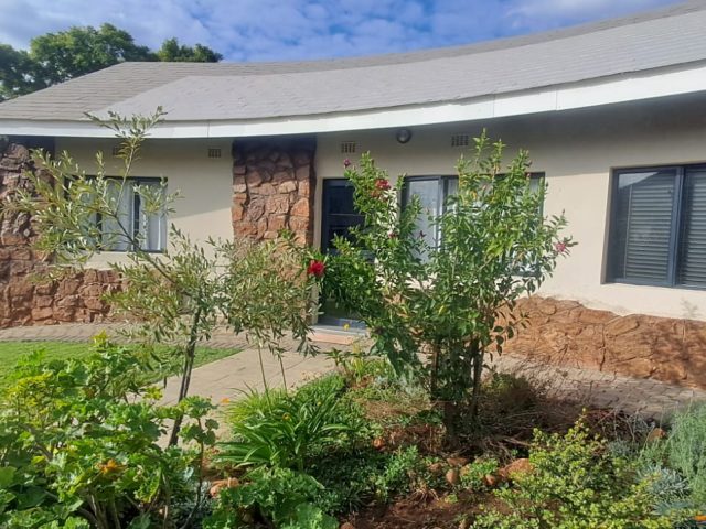 A charming Retirement house for sale