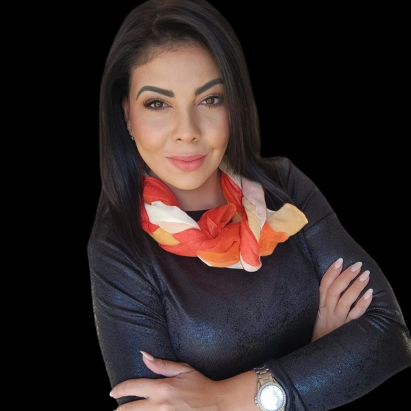 Nina Bezuidenhout