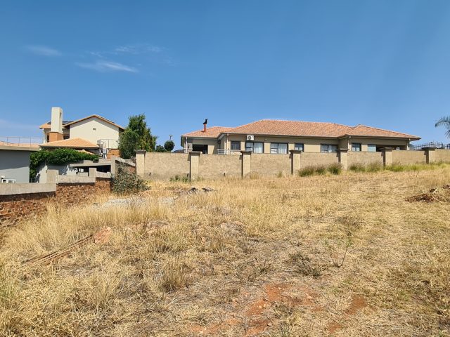Vacant Land in Prestigious Secure Estate – Build Your Dream
