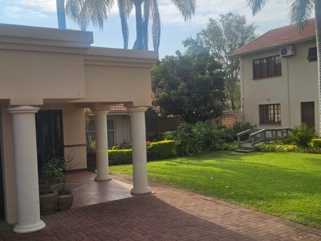 EXCLUSIVE PROPERTY FOR SALE BO DORP RUSTENBURG