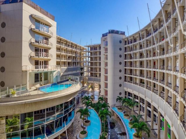 2 Bedroom Apartment / Flat to Rent in Point Waterfront