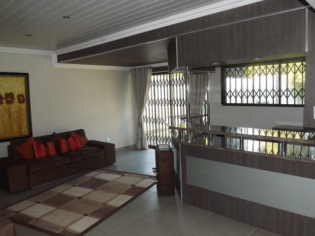 3 Bedroom House for Sale in Langenhovenpark
