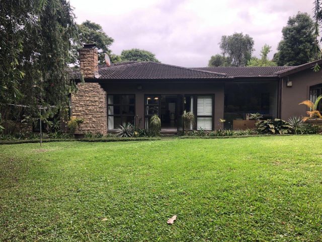 4 Bedroom House to Rent in Ronaldskloof