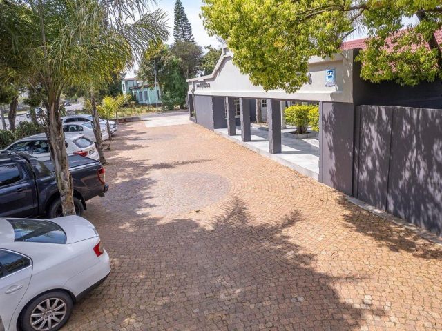 Commercial Property for Sale in Windsor Park