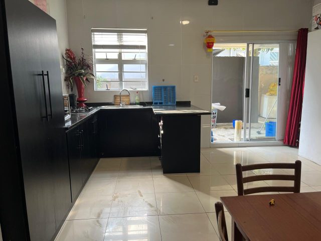2 Bedroom House to Rent in Atholl Heights