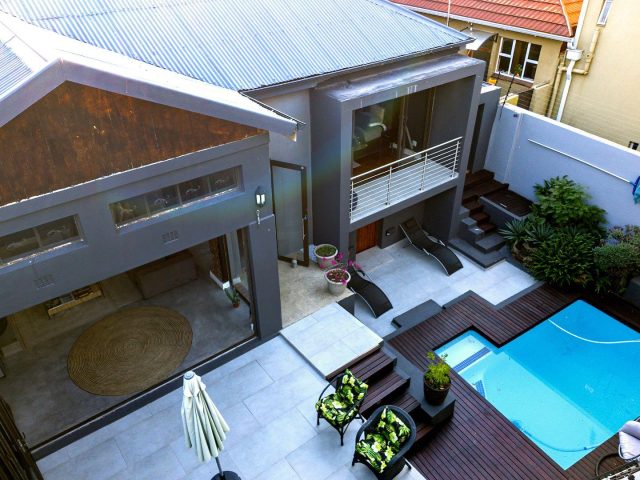 A luxury home fit for the modern professional