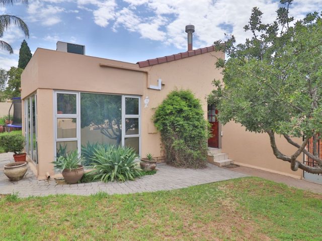 3 Bedroom House For Sale in Halfway Gardens