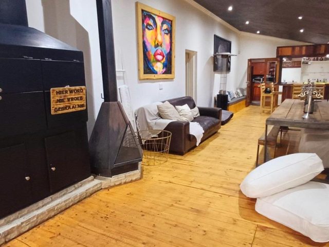 7 Bedroom House for Sale in Fichardt Park
