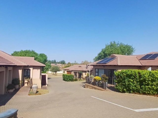 1 Bedroom Townhouse for Sale in Woodland Hills Wildlife Estate
