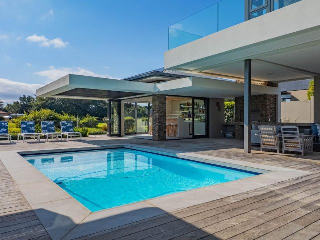 4 Bedroom House to Rent in Goose Valley Golf Estate