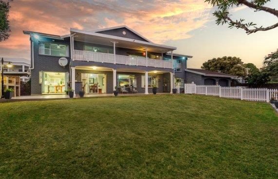 4 Bedroom House for Sale in Bowtie