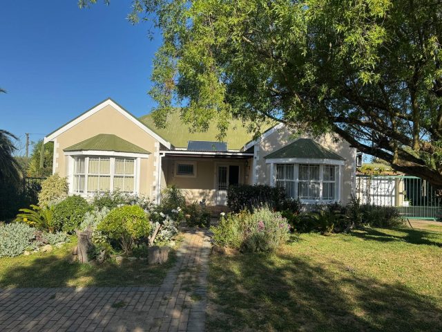 2 Bedroom House To Rent in Philadelphia, Cape Town