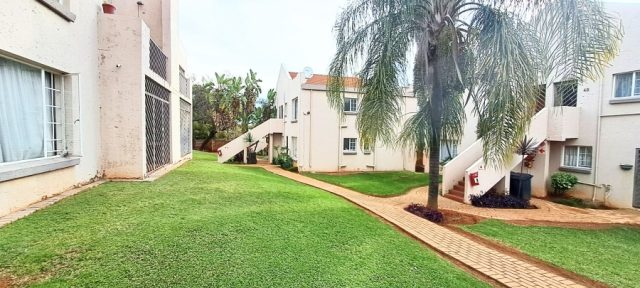 2 Bed Townhouse/Cluster for Sale Garsfontein Pretoria East
