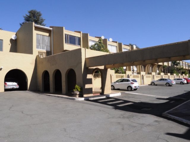 Bachelor Apartment Sale Blackheath Randburg
