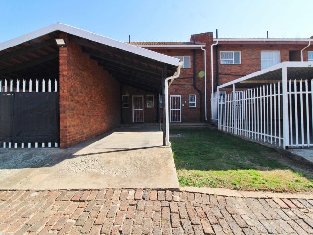 3 Bedroom Townhouse to Rent in Primrose