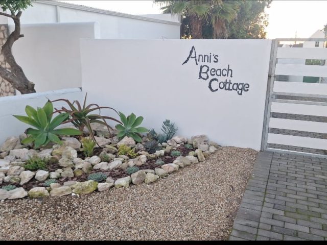 1 Bedroom Apartment / Flat to Rent in Jacobsbaai