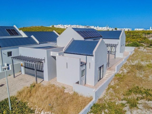 3 Bedroom House to Rent in Laguna