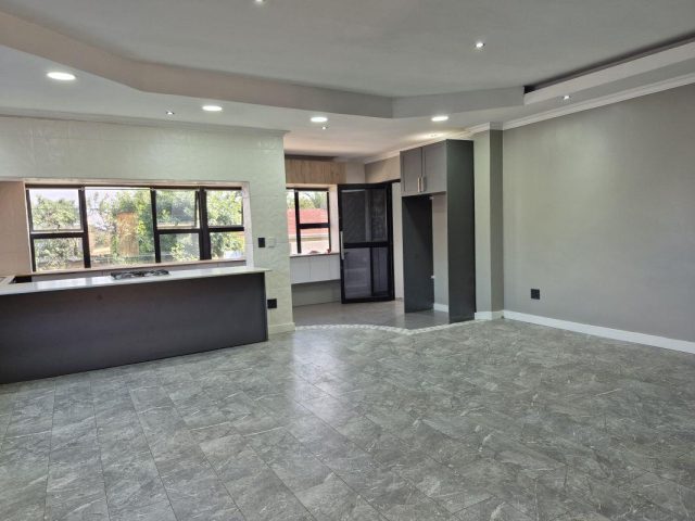 3 Bedroom House for Sale in Solheim