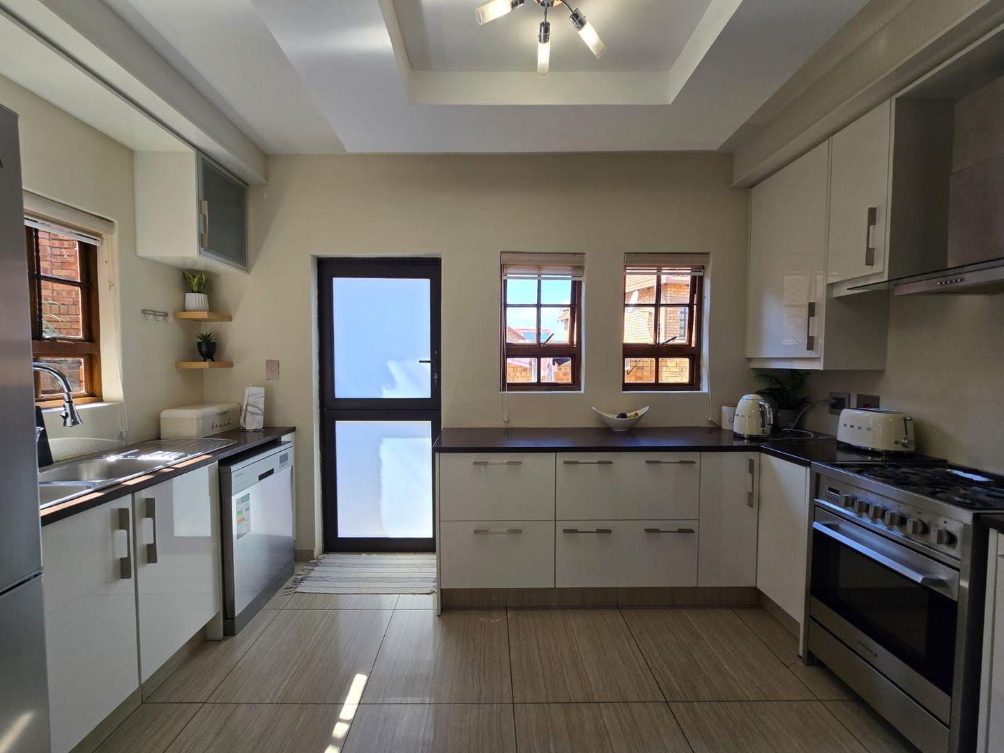 3 Bedroom Townhouse for Sale in Meyersdal