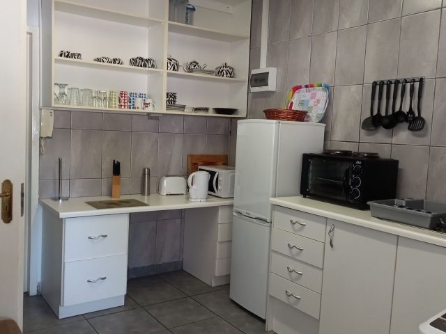 1 Bedroom Apartment / Flat to Rent in Vanderbijlpark Sw 5