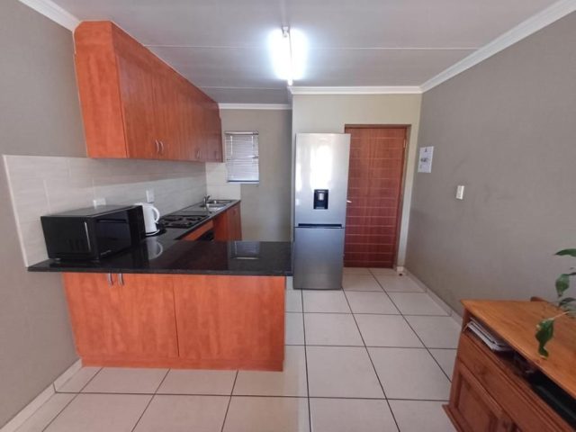 3 Bedroom Apartment / Flat for Sale in Albemarle