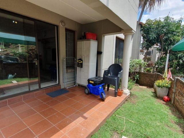2 Bedroom Apartment / Flat for Sale in Winchester Hills