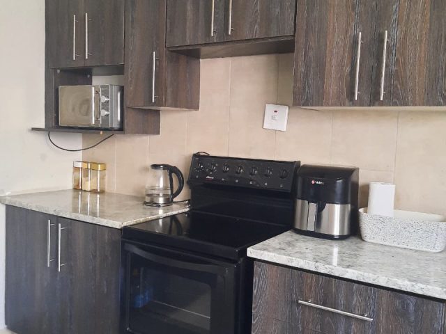 2 Bedroom Apartment / Flat for Sale in Newlands East