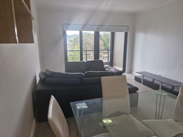1 Bedroom Apartment / Flat to Rent in Claremont