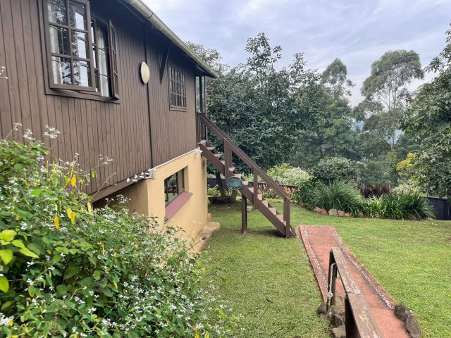 3 Bedroom Apartment / Flat to Rent in Hillcrest Central