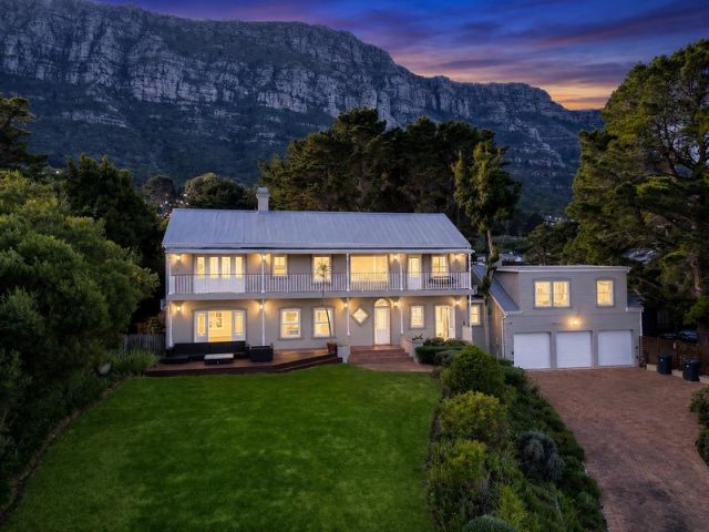 5 Bedroom House for Sale in Ruyteplaats