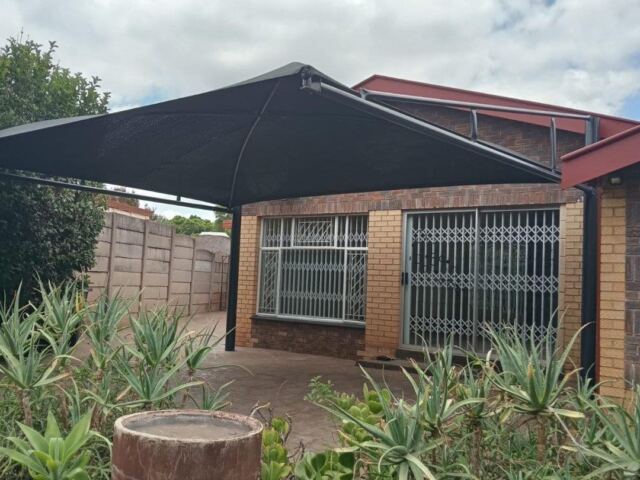 2 Bedroom Apartment / Flat to Rent in Valhalla