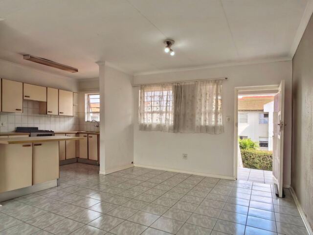 2 Bedroom Apartment / Flat to Rent in Fairland
