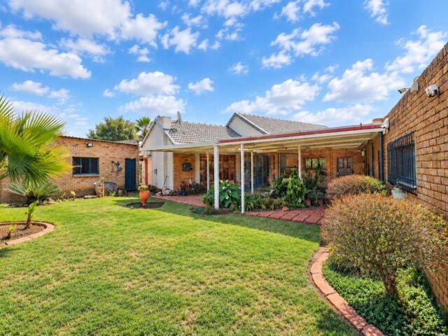 3 Bedroom House for Sale in Strubenvale