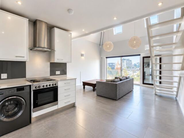 1 Bedroom Apartment / Flat for Sale in Cape Town City Centre
